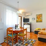 Marko 1377 Apartment