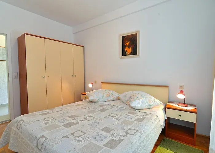 Marko 1377 Poreč