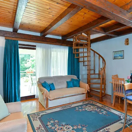 Marko 1377 Apartmán *