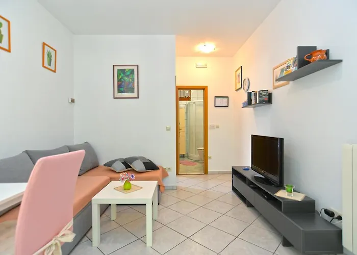 Marko 1377 Apartmán *